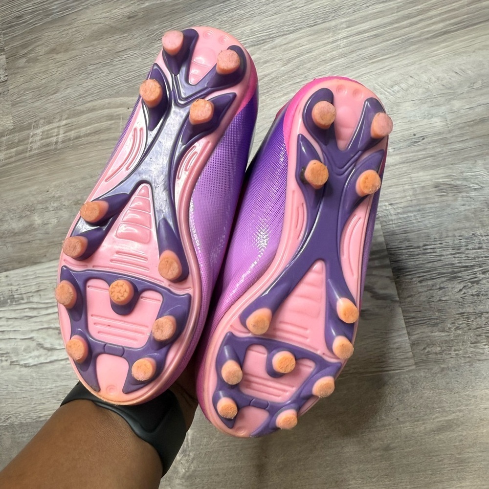 Pink and Purpler Carters Toddler Soccer Cleats size 10c - Picture 3 of 4